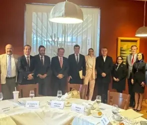 Reforma Energética: Luz Elena González y Marcelo Ebrard se reúnen con empresarios