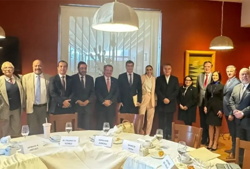 La reunión de Luz Elena González con empresarios. La reunión de Luz Elena González con empresarios.