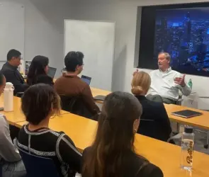 Vicente Fox presume cátedra en la Universidad de Florida y lo tunden en redes