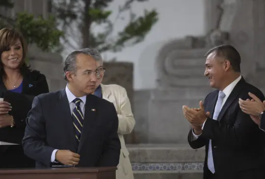 Felipe Calderón junto a Genaro García Luna.