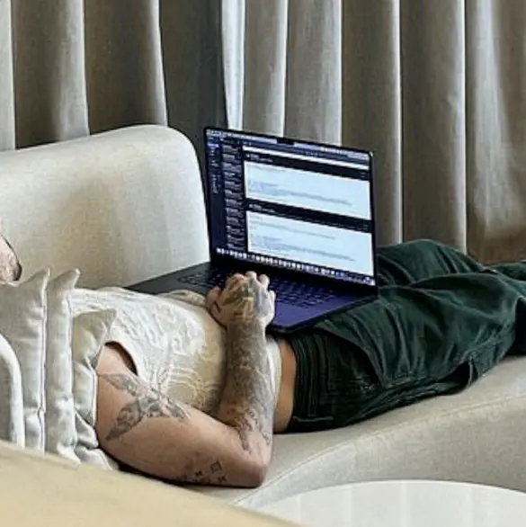 Testigo revela el motivo de la laptop destrozada de Liam Payne