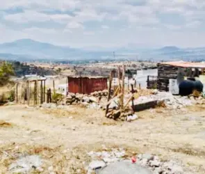 Ciudad Peluche: un poblado que revive la ficción con una dura realidad 