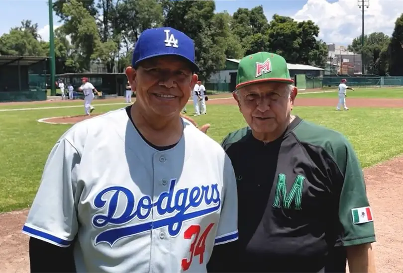 AMLO ha expreso en repetidas ocasiones su pasi&oacute;n por el b&eacute;isbol