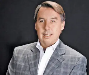 Azcárraga renuncia a la presidencia de Televisa tras ser investigado por la FIFA