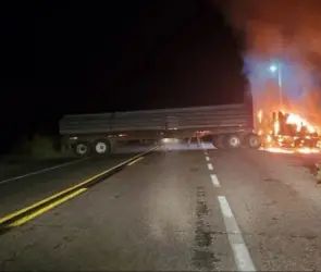 Jornada violenta en Tecpan de Galeana: bloqueos, detenidos y víctimas mortales