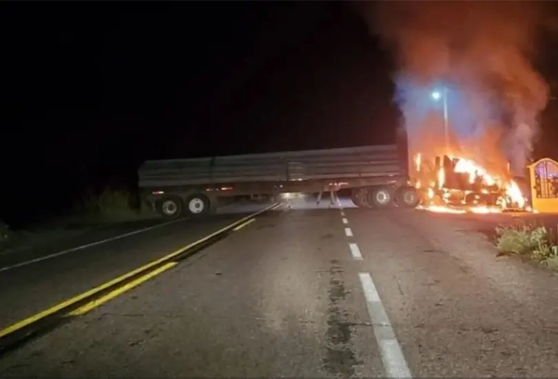 Los habitantes de Tecpan Galeana han se&ntilde;alado que los enfrentamientos han durado m&aacute;s de dos horas. 