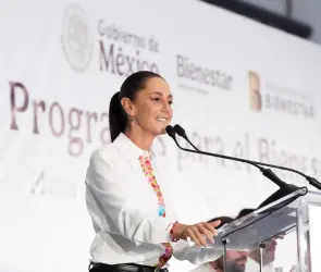 "¿Cómo vamos a ser autoritarios?": Sheinbaum responde a señalamientos en su contra