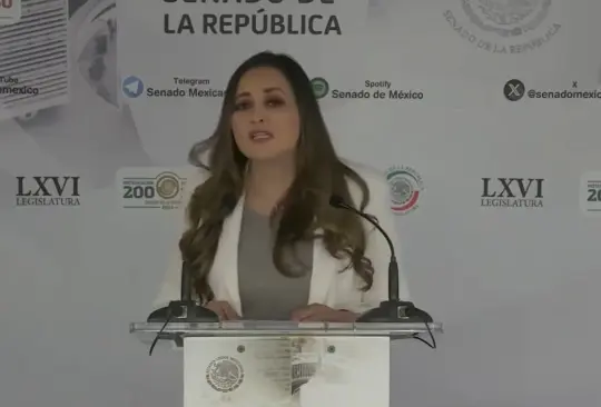 La senadora Cinthya López Castro renuncia al PRI