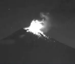 Don Goyo anda bravo: Captan explosión en el Popocatépetl | VIDEO
