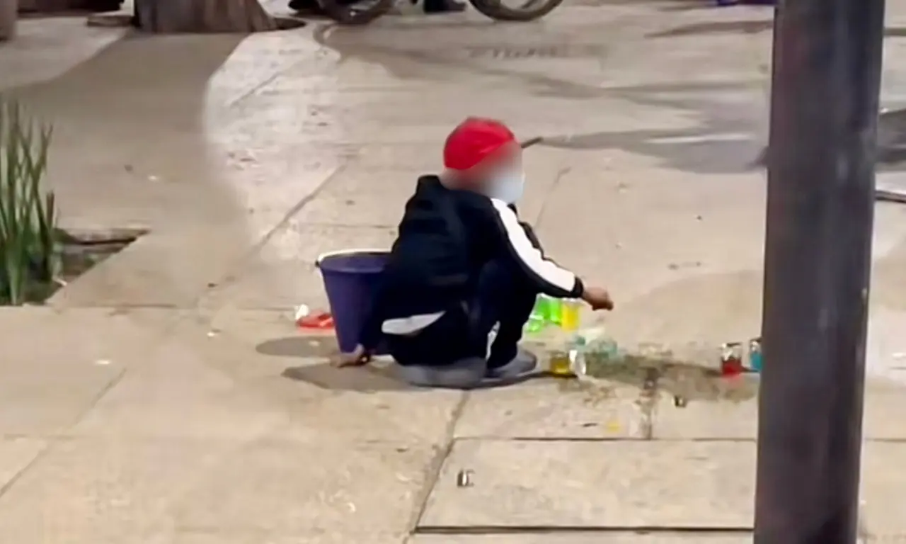  Los niños vendiendo supuestamente gelatinas ya alerta en la ciudadanía 