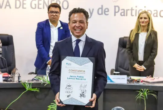 Pablo Lemus recibe constancia como gobernador de Jalisco