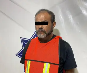 Pollero trasladaba a 27 migrantes en caja de tráiler; el llanto de un menor alertó a las autoridades