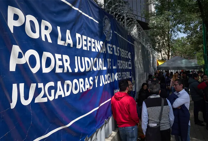 El juez de Michoac&aacute;n concedi&oacute; el frenado masivo de juzgadores