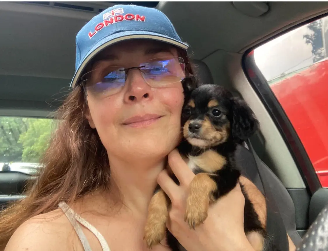 Por medio de sus redes sociales también comparte fotos con sus mascotas.