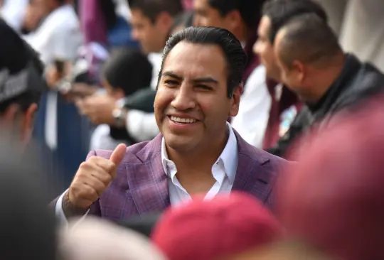 Eduardo Ramírez impulsa internet gratuito para estudiantes