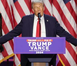 Trump celebra triunfo en la elección presidencial de EE. UU.; promete era dorada