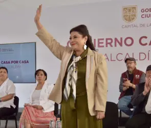 Clara Brugada inicia entrega de becas para universitarios el 10 de noviembre