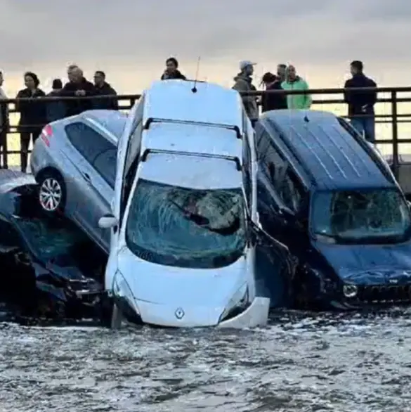 IMÁGENES IMPACTANTES: Violenta inundación arrastra decenas de coches y provoca caos en Girona