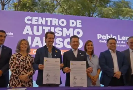 Pablo Lemus firmó un acuerdo con la fundación Teletón Pablo Lemus firmó un acuerdo con la fundación Teletón