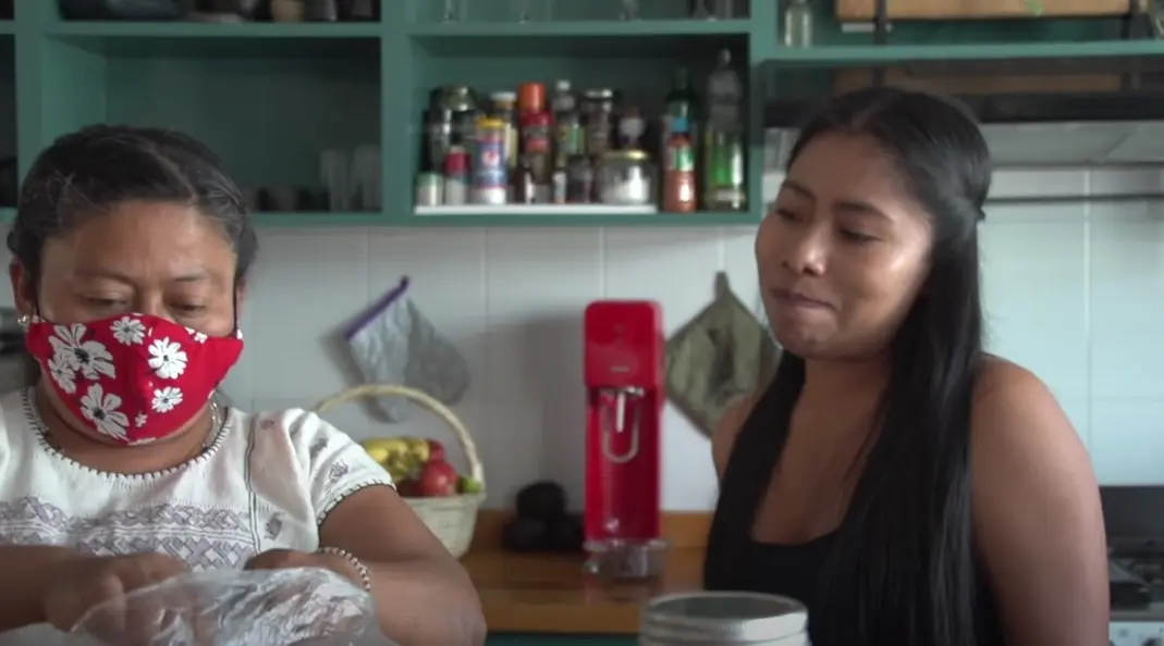 Aunque la actriz se caracteriza por ser discreta con su vida personal, a través de su canal de YouTube ha mostrado algunos rincones de su nuevo hogar.