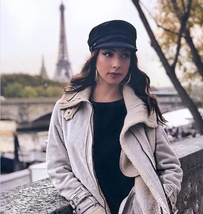 Ya como adolescente, particip&oacute; en programas como '&iexcl;Qu&eacute; madre, tan padre!' y 'La rosa de Guadalupe'.