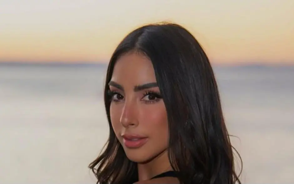 Tambi&eacute;n trabaj&oacute; en obras de teatro musical como 'Rent M&eacute;xico' y 'Mentiras, el musical'.