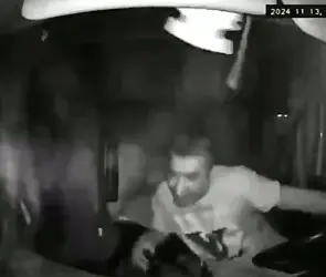 Tráiler es atacado tras ignorar retén fake de la Guardia Nacional | VIDEO