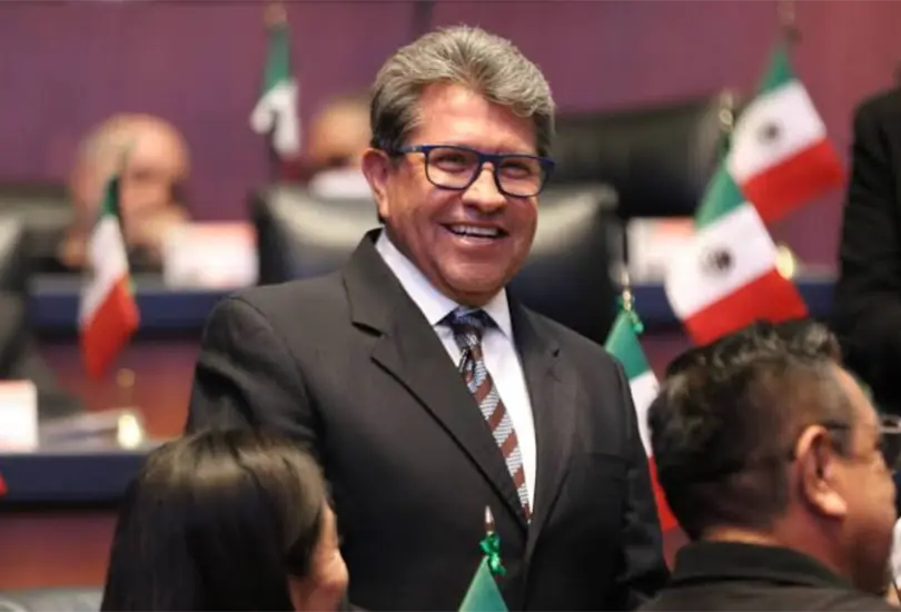 Ricardo Monreal se disculpa por uso de helic&oacute;ptero