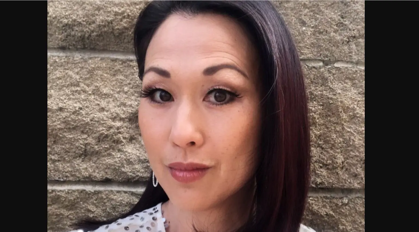 Ahora tiene 49 años y ha tenido participaciones especiales en series como Brooklyn Nine-Nine y Chicas buenas.