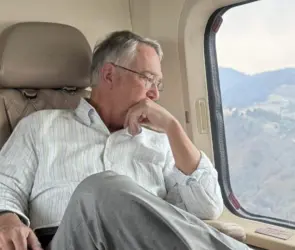 Tunden a Salinas Pliego por utilizar insultos machistas contra usuarios de redes: tu mam&aacute;