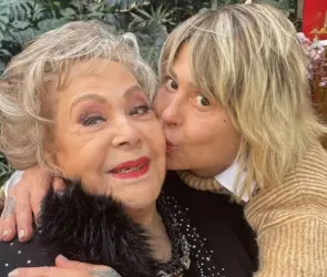 Alejandra Guzmán revela el verdadero estado de salud de Silvia Pinal 