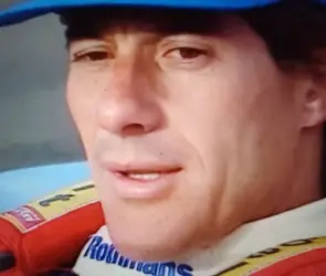 Ayrton Senna, el ídolo de las pistas que corre después de su muerte