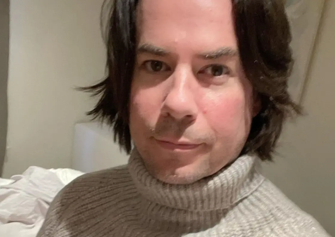 Ahora tiene 34 años. Está casado y recientemente tuvo a su primer hijo. Se ha desempeñado como escritor y productor de cine.