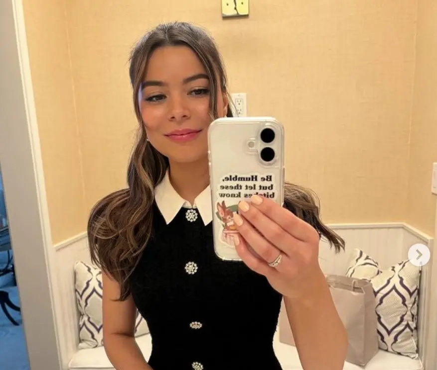 Ahora tiene 31 años. Ha trabajado como actriz de doblaje y modelo, y este año protagonizó la película La madre de la novia.