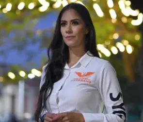 Sin filtros y sin posar: foto de Sofía Yunes en aeropuerto genera polémica y ella responde