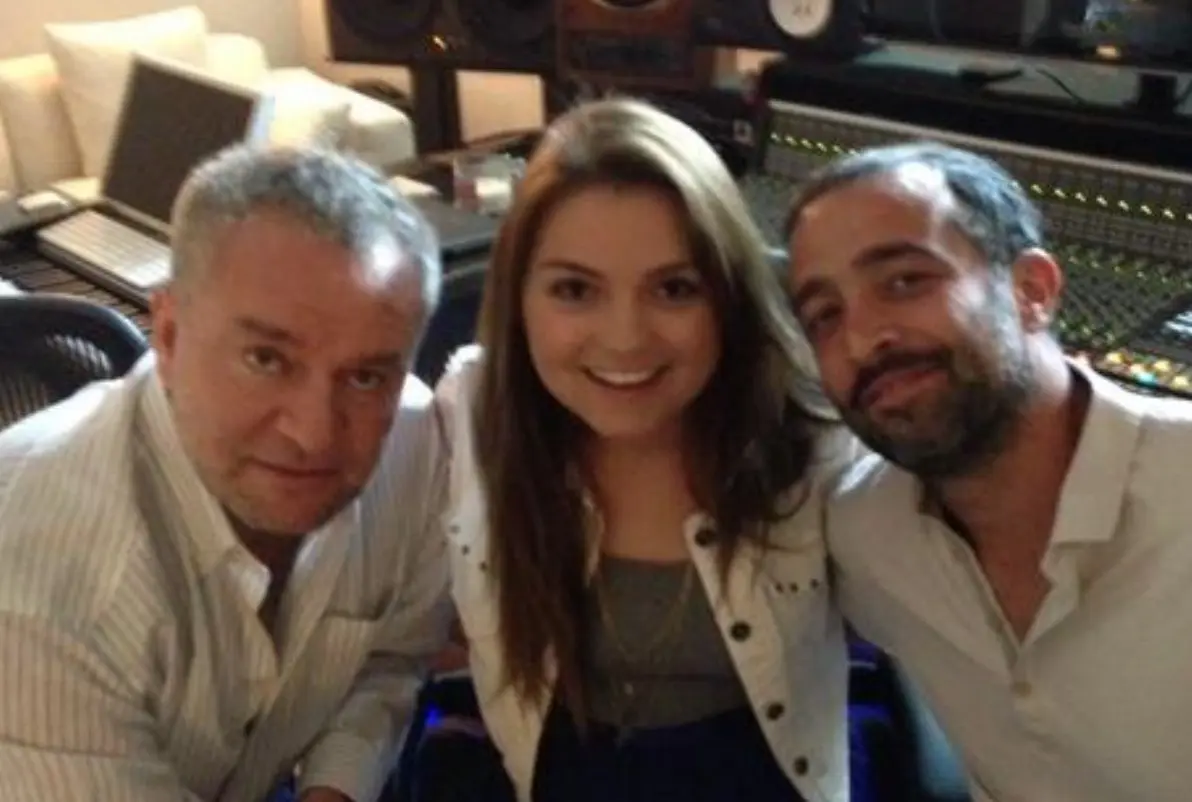 Sofía Castro nació el 30 de octubre de 1996 en la Ciudad de México.<br>