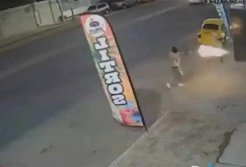 Sujetos disparan contra clientes de autolavado que operaba como bar