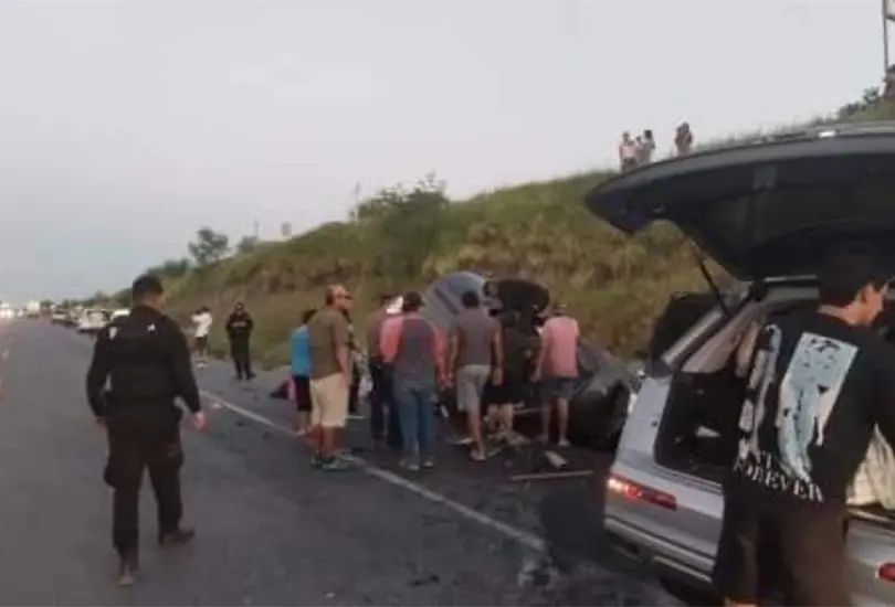 Madre muere junto a sus dos hijas en accidente automovil&iacute;stico