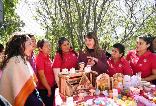 Gobierno de Margarita González Saravia impulsa la capacitación de artesanos de comunidades originarias de Morelos.