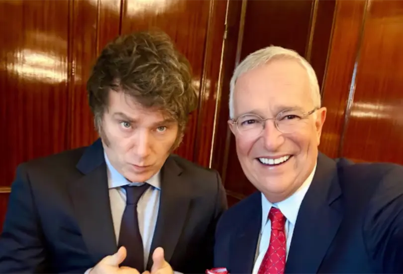 El presidente de Argentina, Javier Milei, recibi&oacute; al empresario Salinas Pliego en la Casa Rosada.