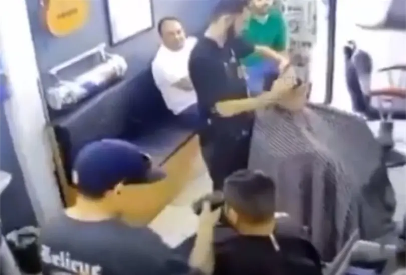 El l&iacute;der de Los Zetas fue asesinado frente a un ni&ntilde;o en Los Mochis, Sinaloa. 