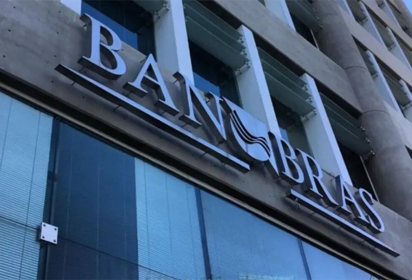 Banobras coloc&oacute; de manera exitosa tres bonos en el mercado de deuda por un monto de 13 mil millones de pesos.