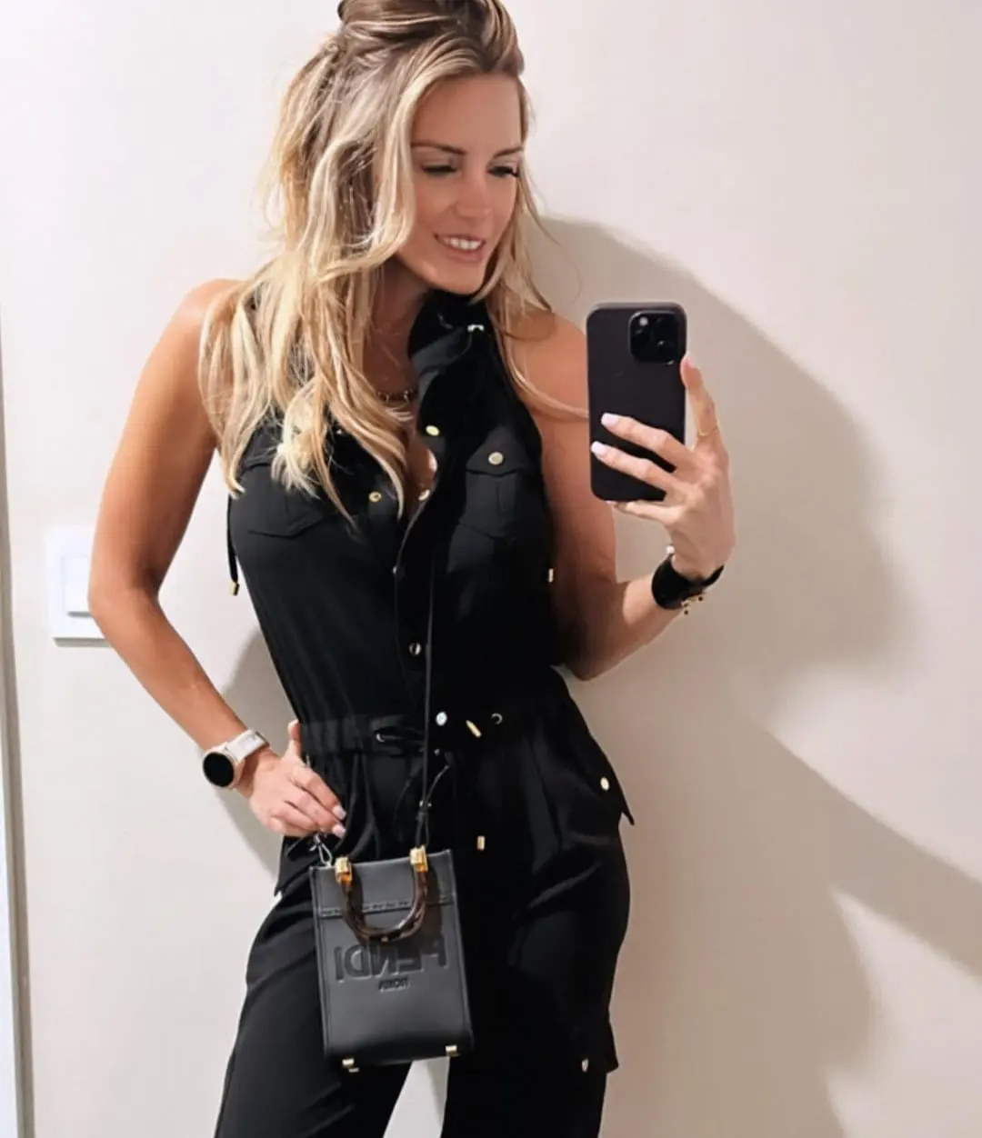 Actualmente tiene 52 años y dio un giro radical a su vida desde que dejó la televisión.