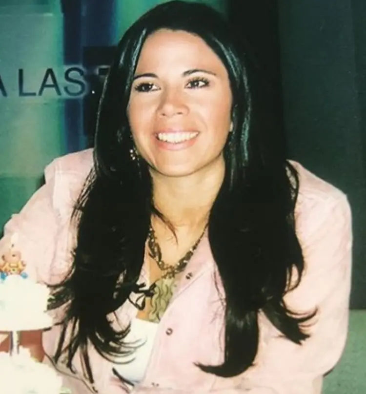 En 2016, asumió la conducción de ´Al Aire´, el noticiero matutino de Televisa, sucediendo a Carlos Loret de Mola.