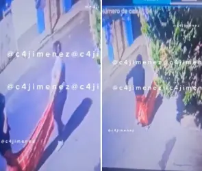 Terror en la CDMX: Captan a mujer arrastrando cuerpo de su esposo con ayuda de su ex