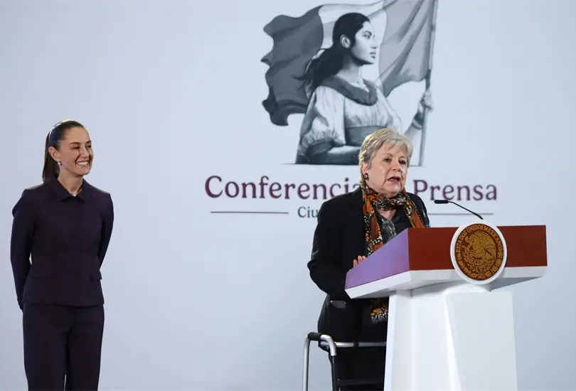 Claudia Sheinbaum y Alicia B&aacute;rcena.
