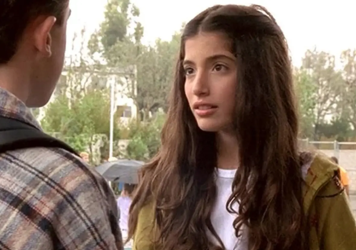 Sin embargo, muchos personajes secundarios no volverán. Uno de los más recordados fue el de Cynthia Sanders, interpretado por la actriz Tania Raymonde.