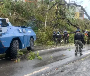 Creo que hay varios centenares de muertos: imágenes impactantes del ciclón "Chido" que azotó Mayotte, Francia