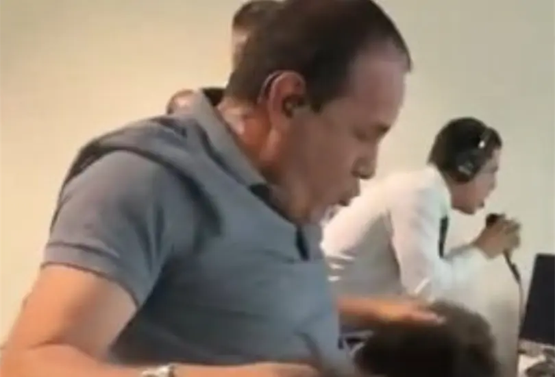 El pol&eacute;mico festejo de Cuauht&eacute;moc Blanco.