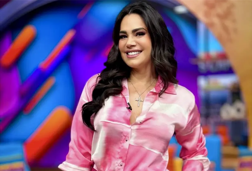 Hackean el WhatsApp de Luz Elena Gonz&aacute;lez y roban m&aacute;s de 42 mil pesos